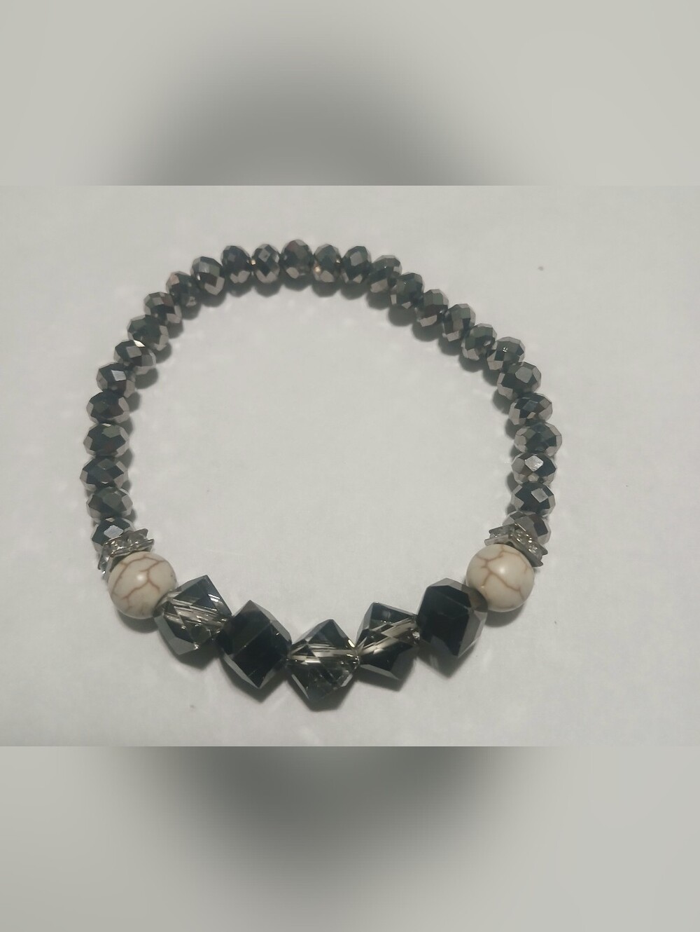6 Pretty Stretch Bracelets - Picture 3 of 6